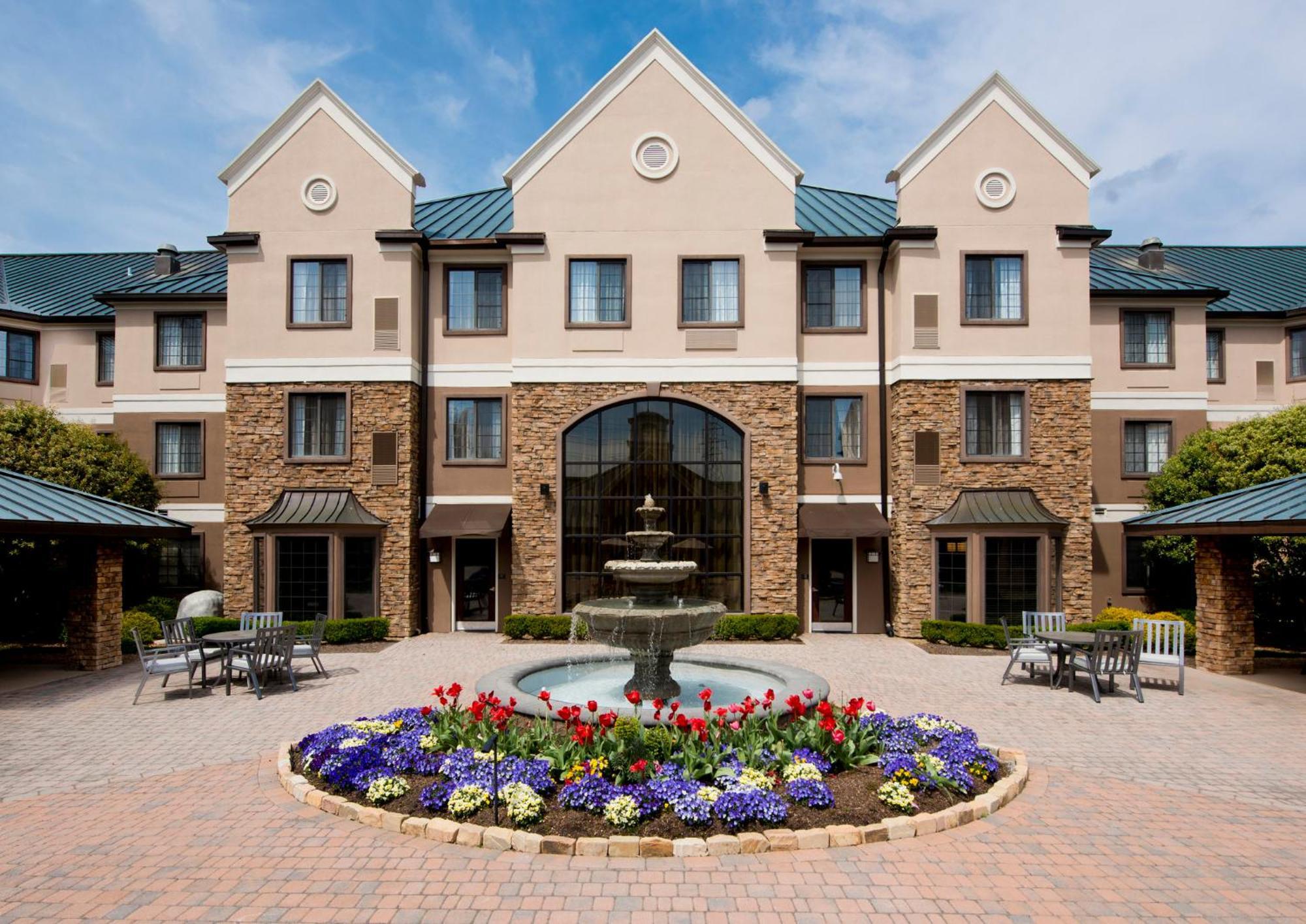 Staybridge Suites - Charlotte Ballantyne By Ihg Esterno foto